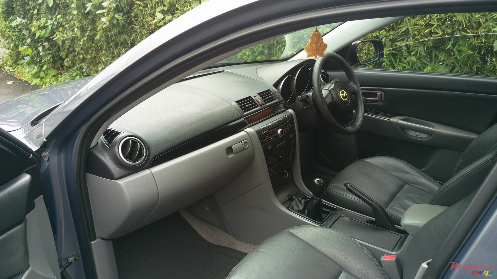 2006' Mazda 3 photo #5