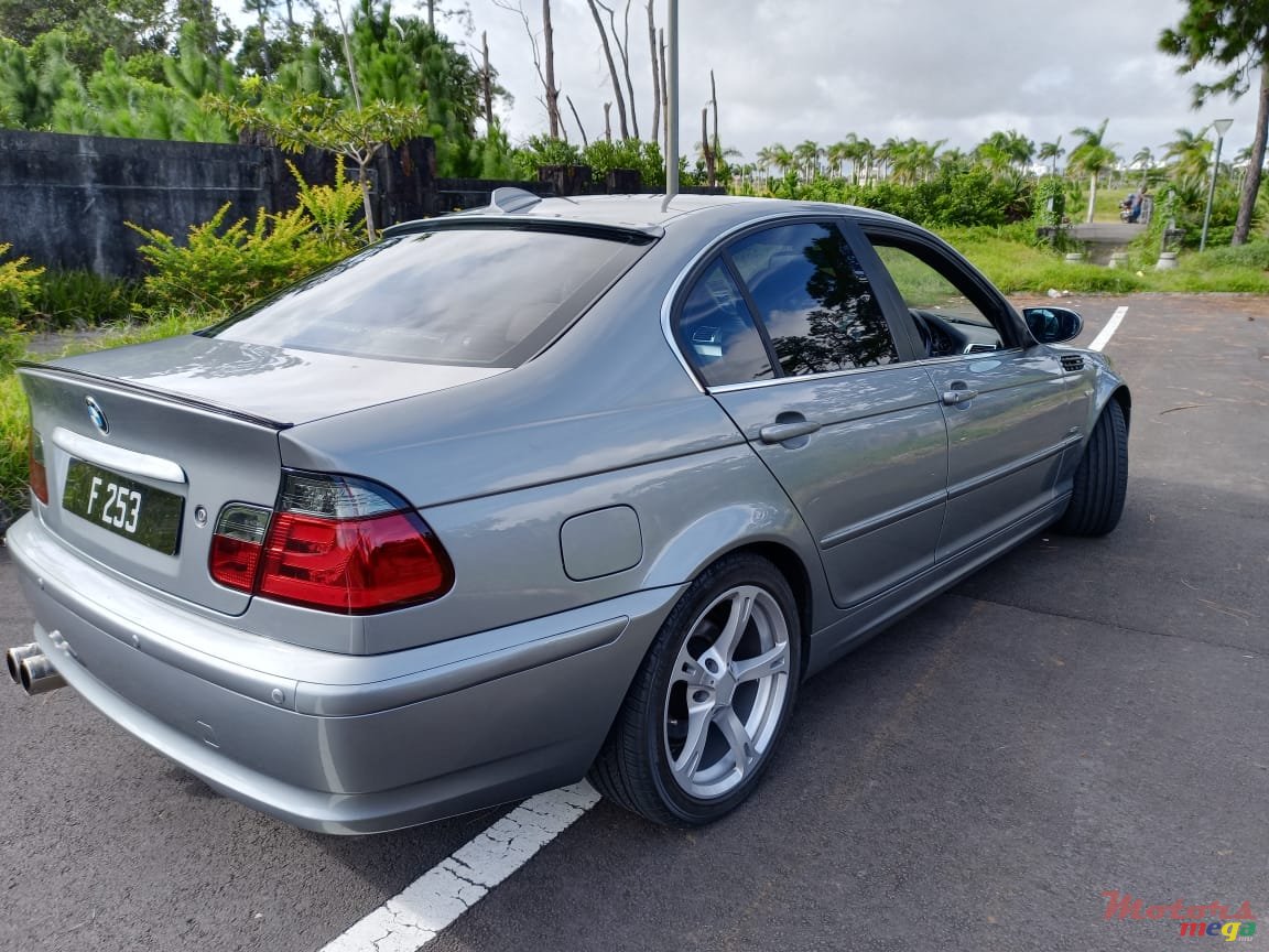 2004' BMW 3 Series E46 2000-2005 photo #5