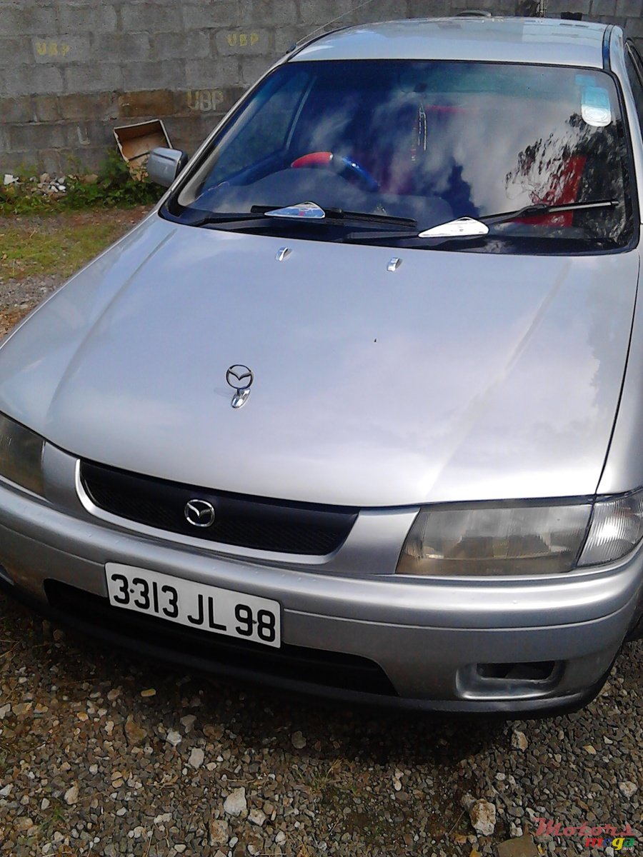 1998' Mazda 323 photo #1
