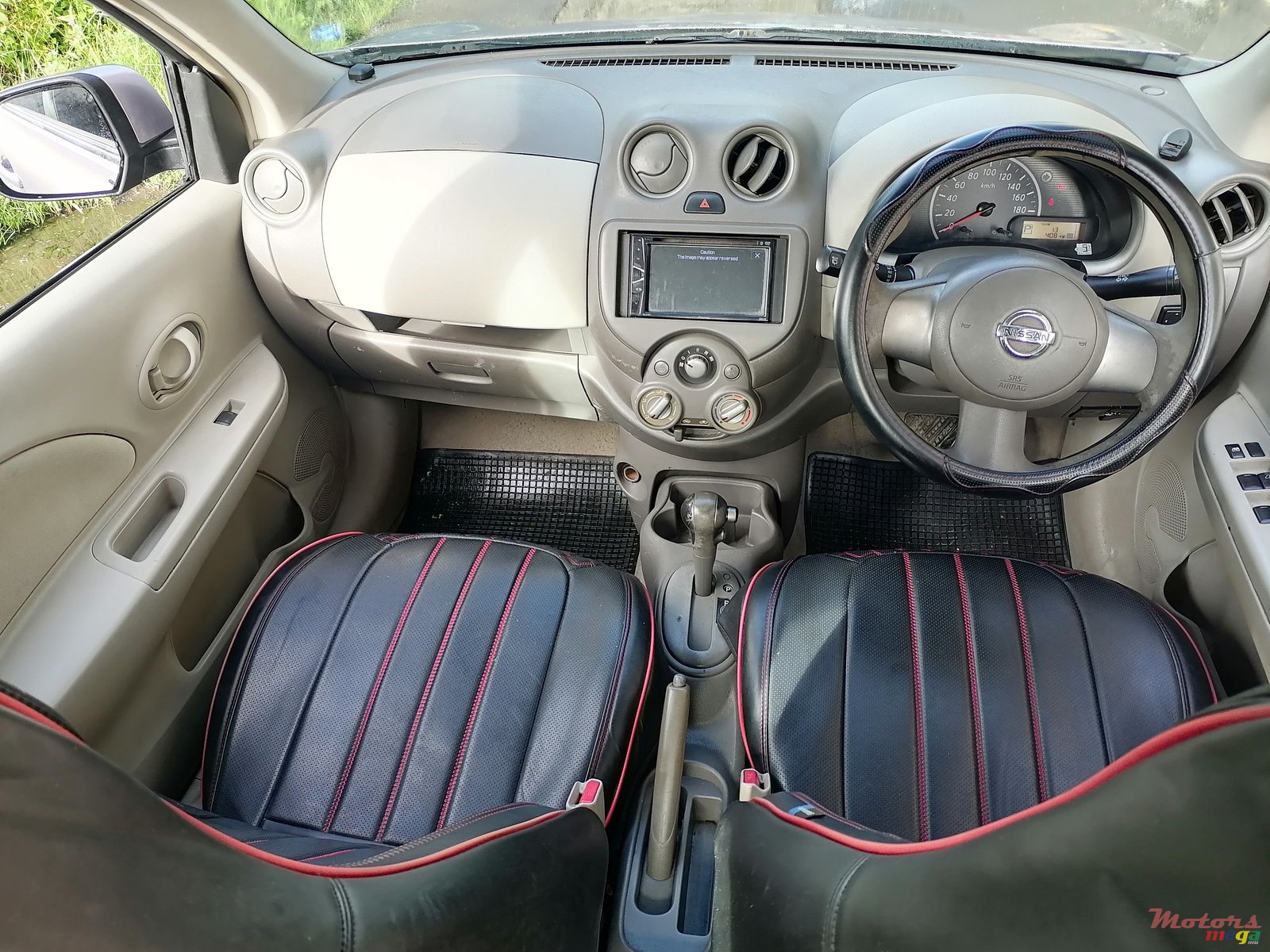 2011' Nissan March photo #7