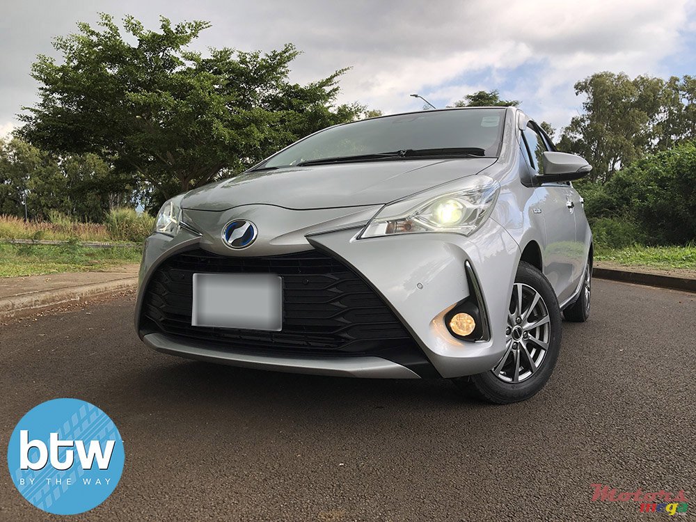 2020' Toyota Vitz photo #2