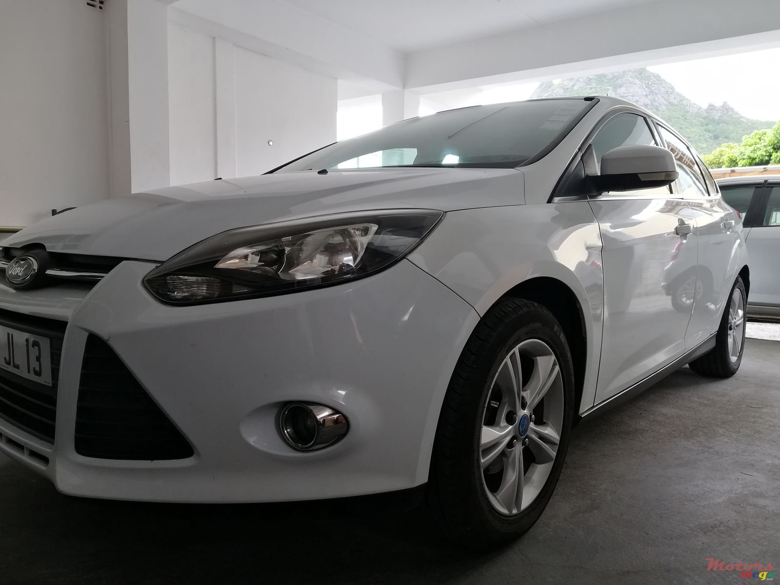 2013' Ford Focus photo #5
