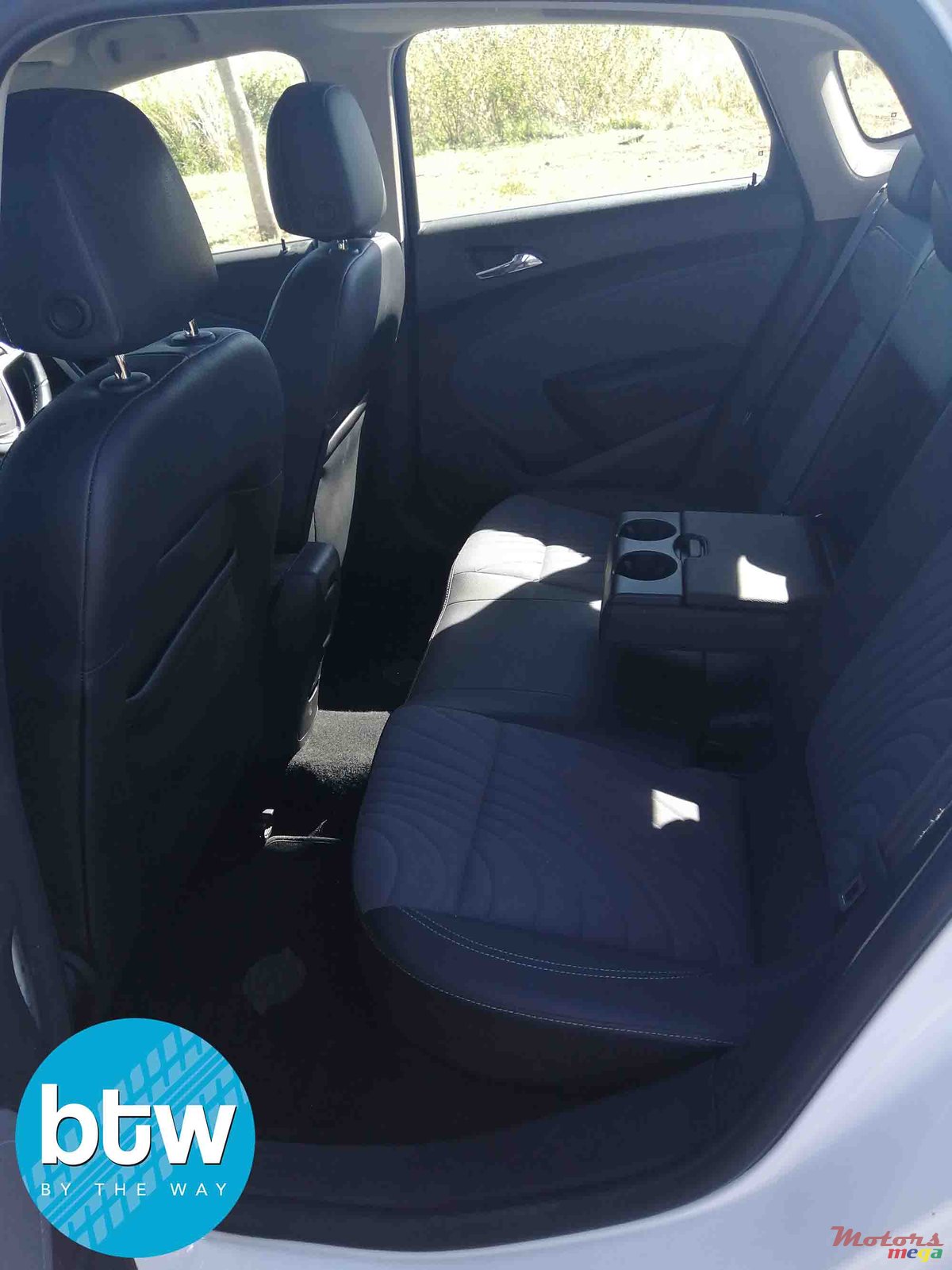 2014' Opel Astra 1.4 Turbo photo #3