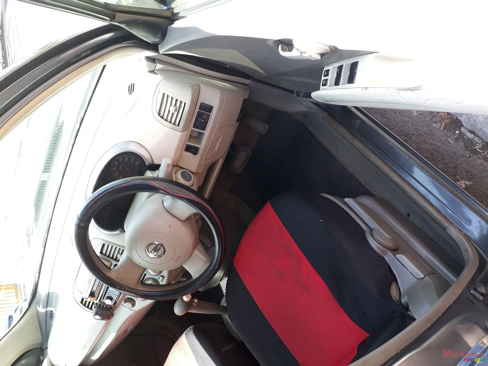 2003' Nissan March photo #2