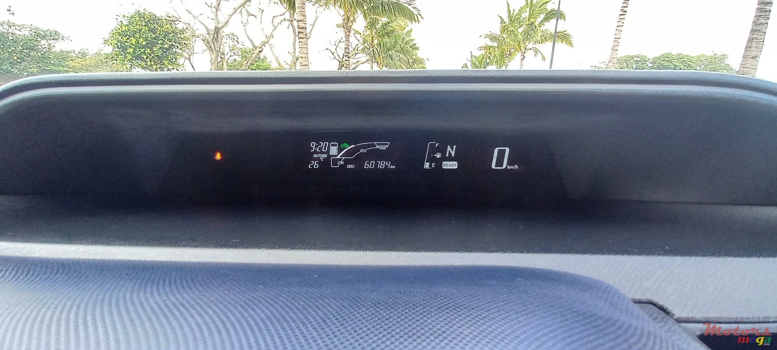 2016' Toyota Aqua photo #4