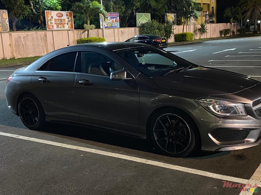 2014' Mercedes-Benz CLA 200 photo #2