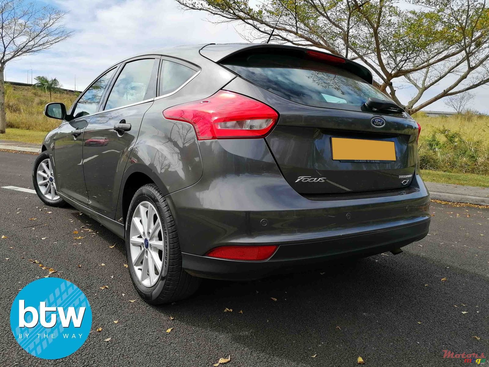 2016' Ford Focus photo #3