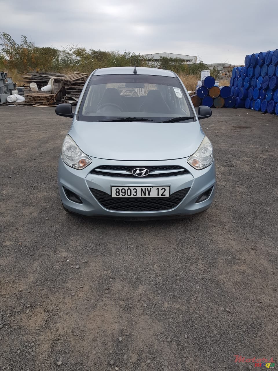 2012' Hyundai i10 Normal photo #2