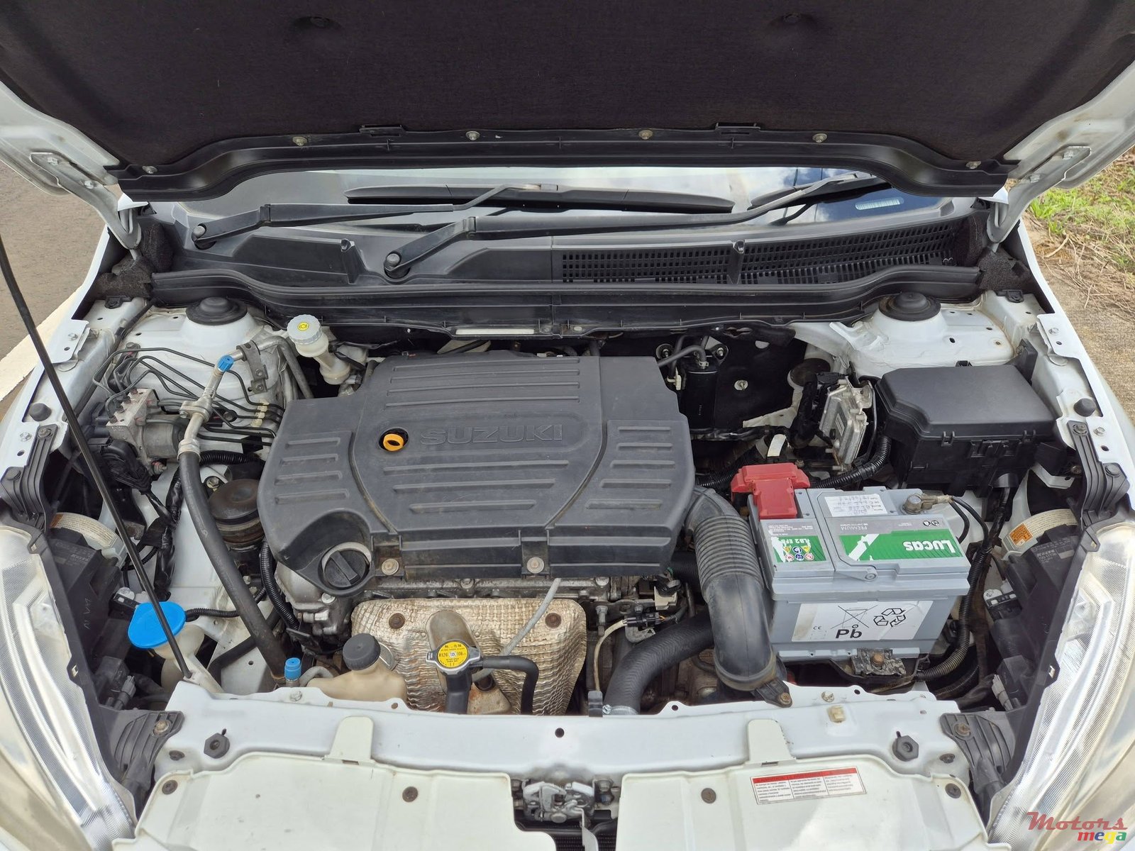 2015' Suzuki SX4 S-Cross photo #7