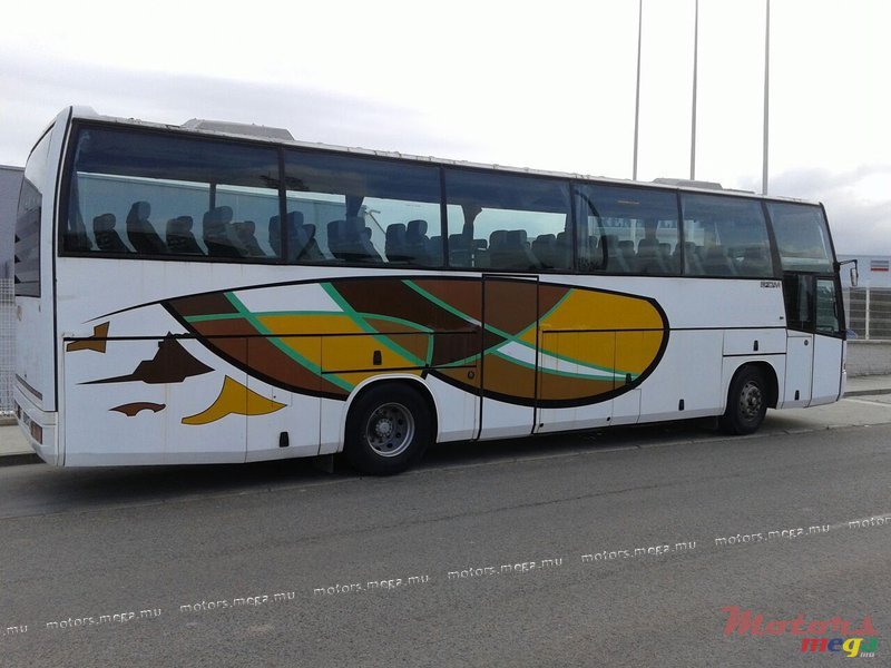 2005' Volvo photo #1