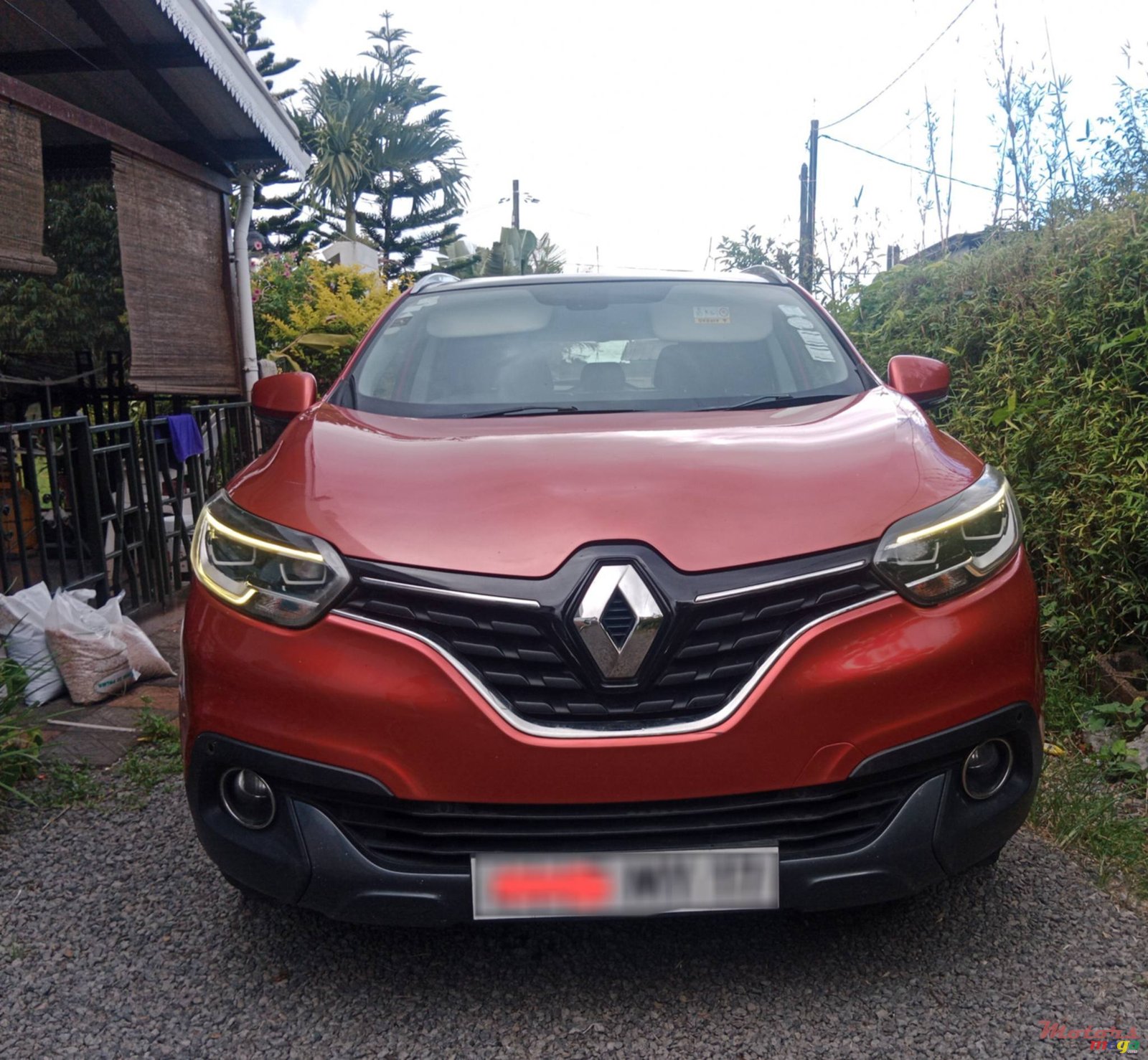 2017' Renault Kadjar AUTOMATIC GEAR photo #2
