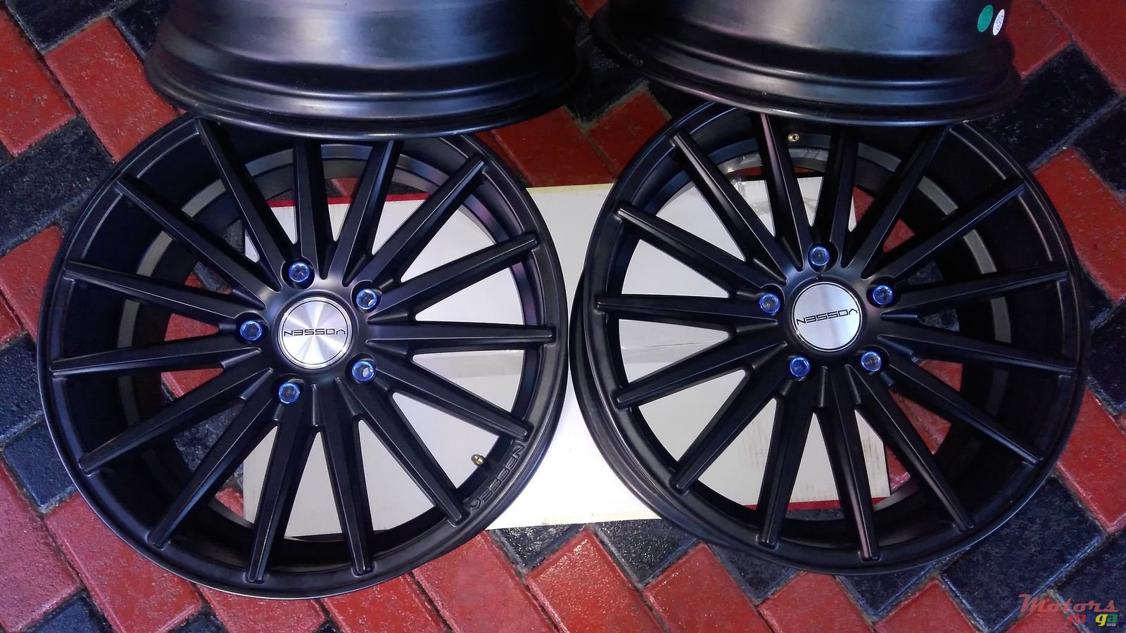 2018' Mitsubishi photo #5