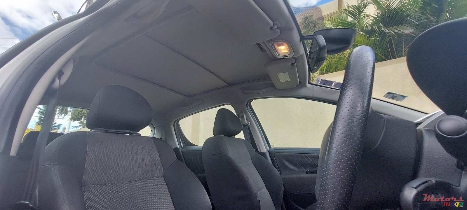 2008' Peugeot 207 photo #6