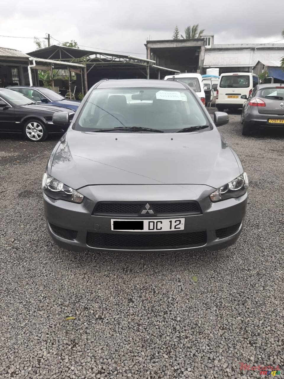 2012' Mitsubishi Lancer photo #1