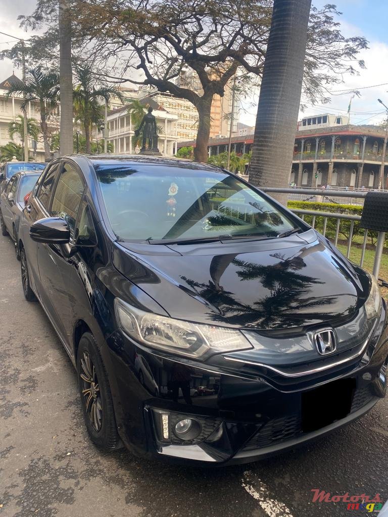 2015' Honda Fit photo #2