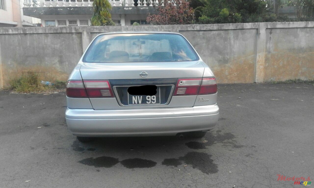 1999' Nissan Sunny photo #3