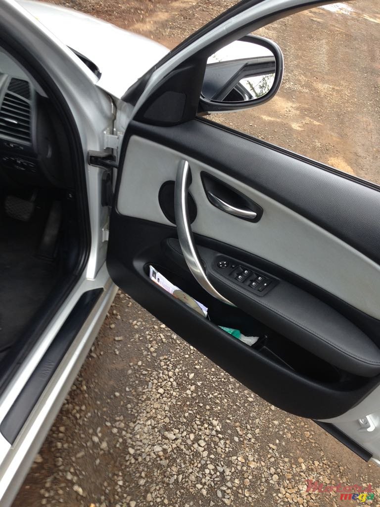 2010' BMW 116 photo #6