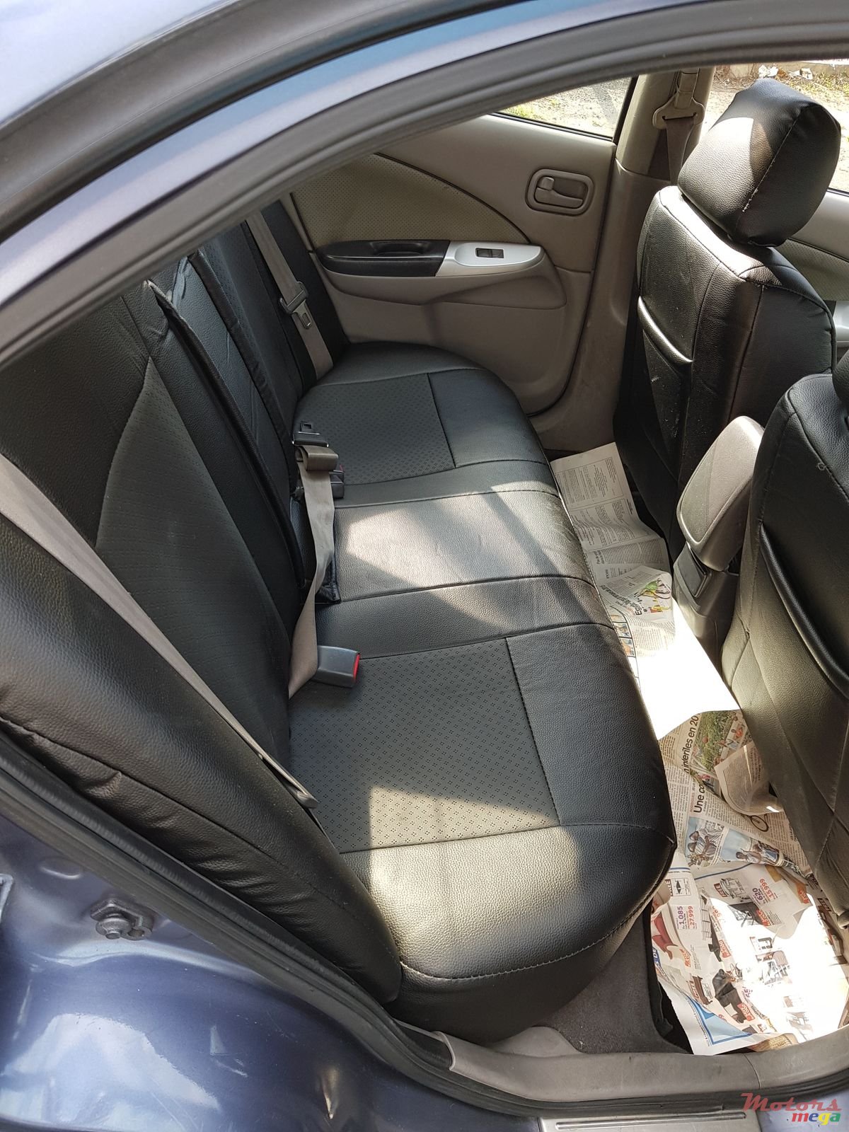 2003' Nissan N16 Full Option photo #6