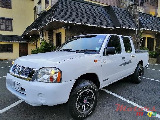  Se vende Nissan NP300 2012.  Puerto Louis, Mauricio