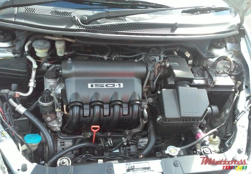 2003' Honda IDSI photo #4