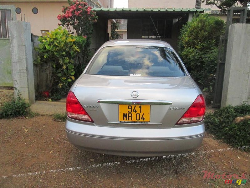 2004' Nissan Sunny N17 photo #1