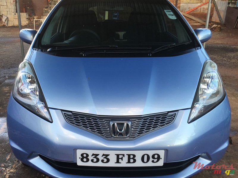 2009' Honda Jazz photo #2