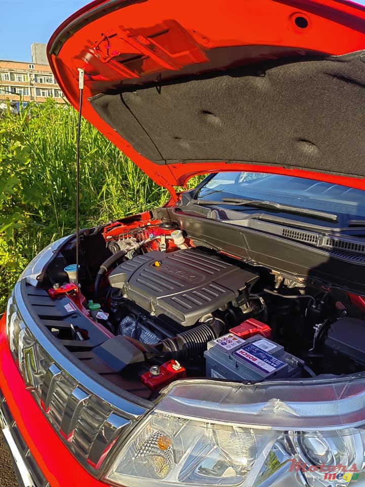 2019' Suzuki Vitara photo #6