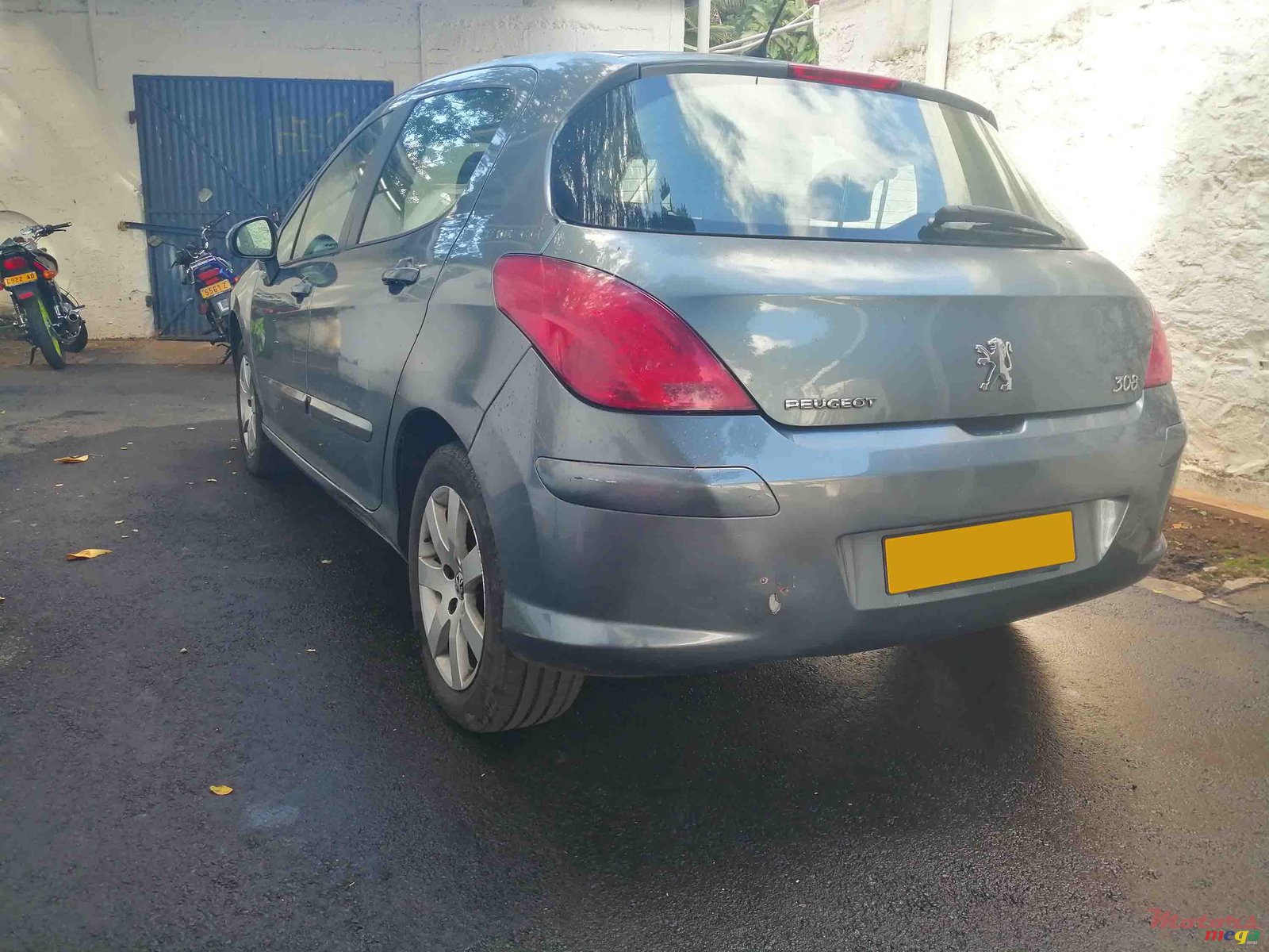 2008' Peugeot 308 photo #1