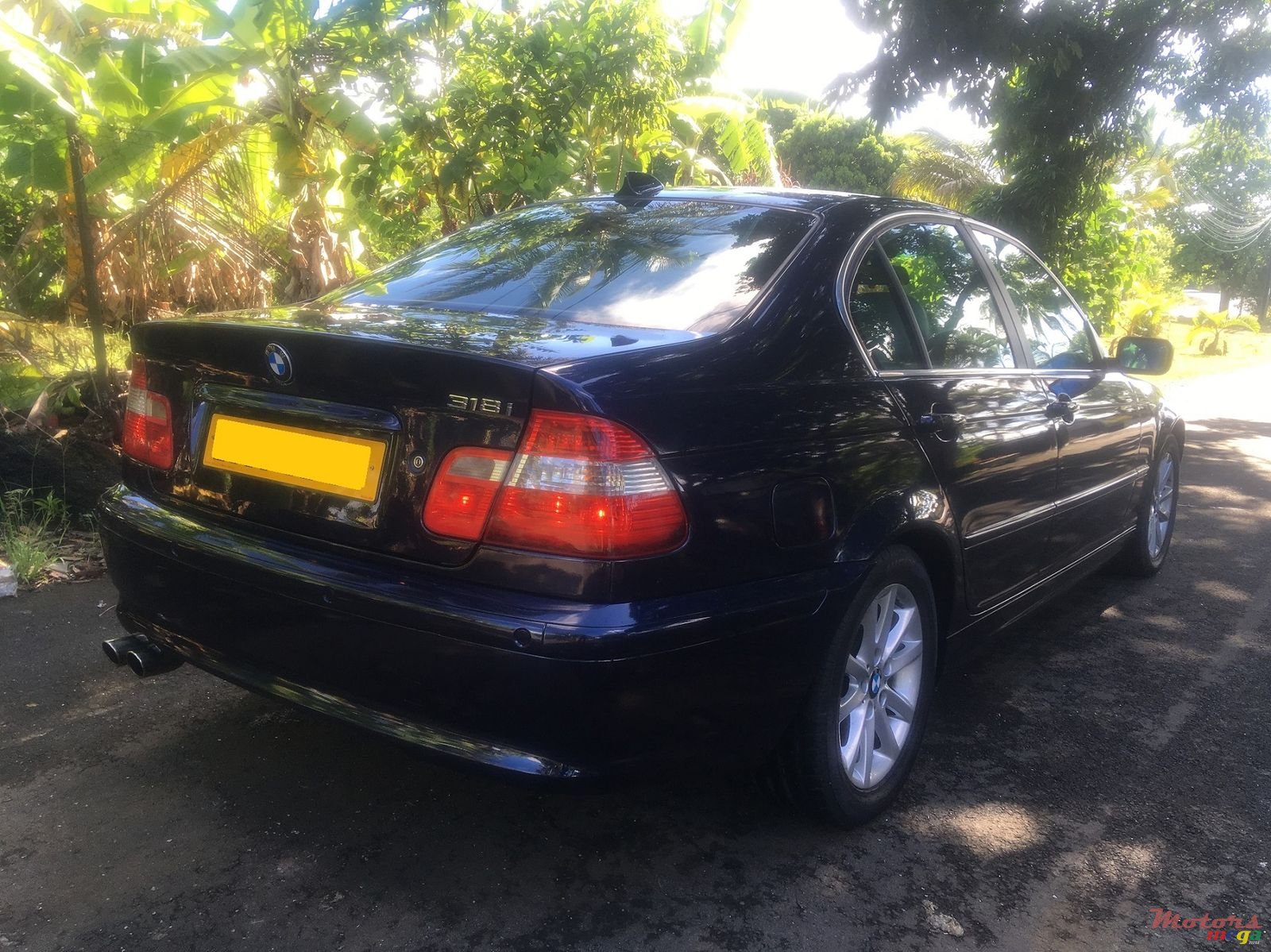 2004' BMW 318i photo #3