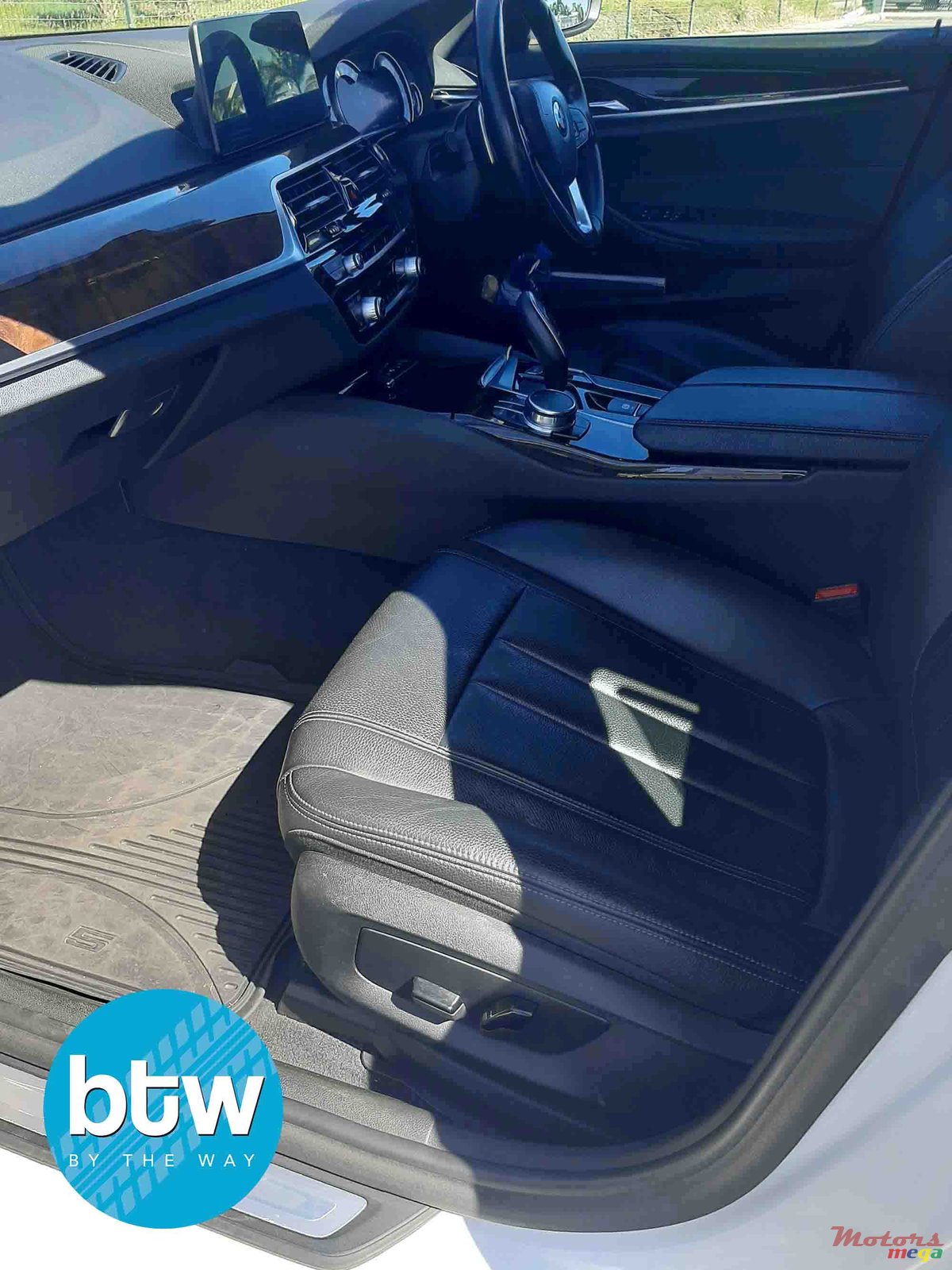 2017' BMW 520 photo #3
