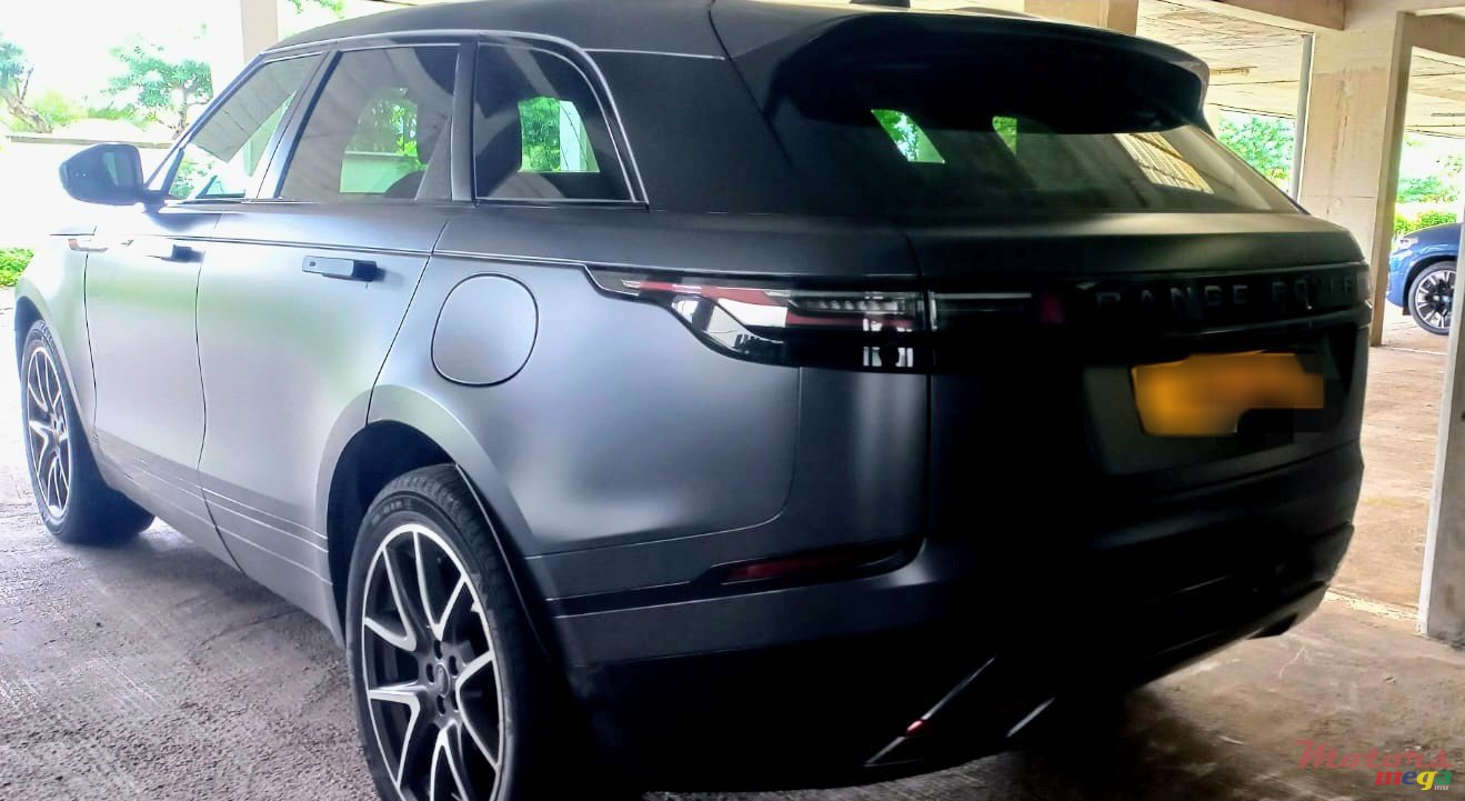 2024' Land Rover Range Rover Velar photo #2