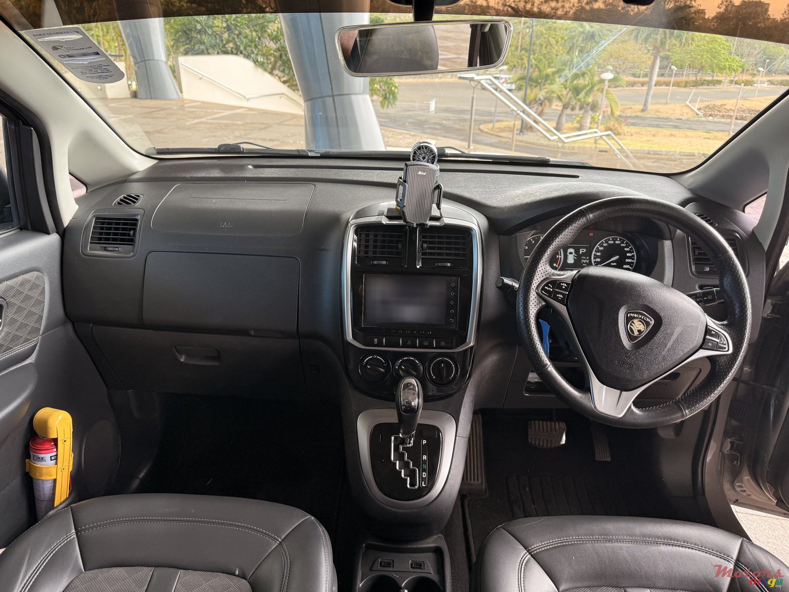 2021' Proton Exora photo #7