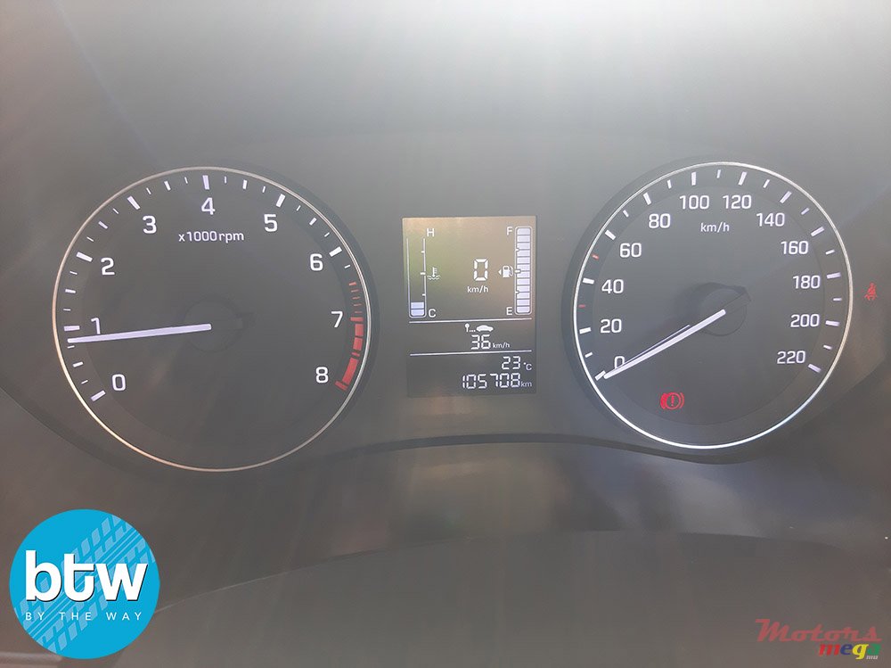 2016' Hyundai i20 photo #7