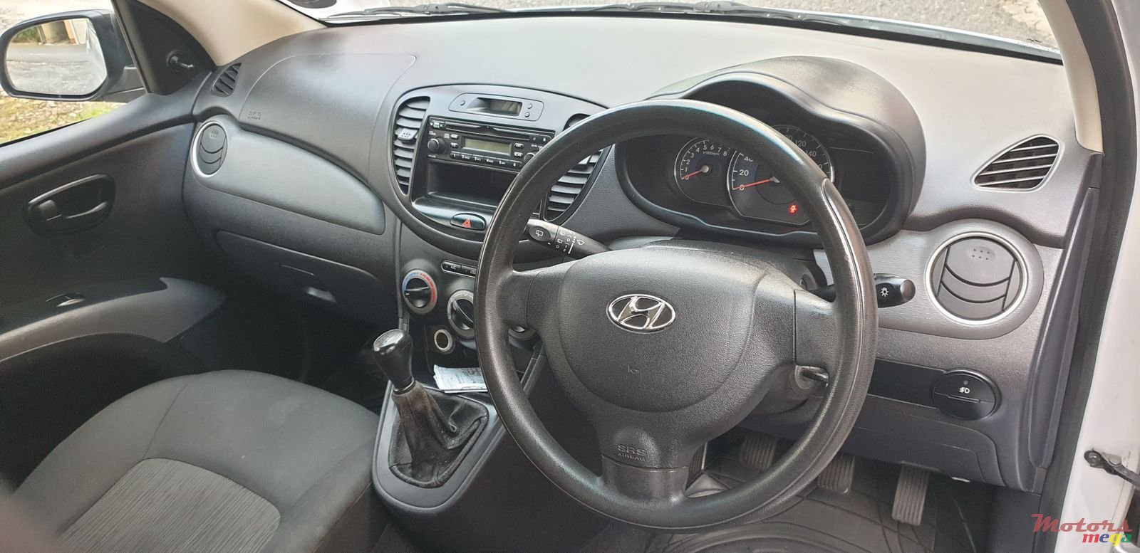 2014' Hyundai i10 photo #4