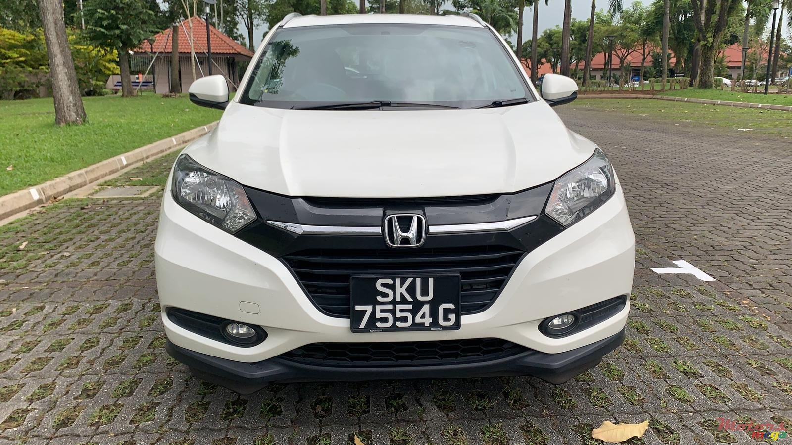 2015' Honda HR-V 1500 cc photo #1