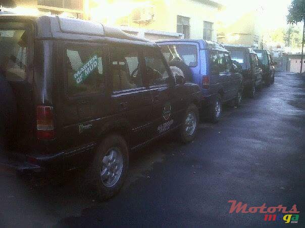 1995' Land Rover Discovery photo #3
