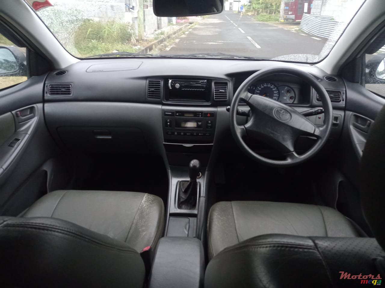 2003' Toyota Corolla photo #3