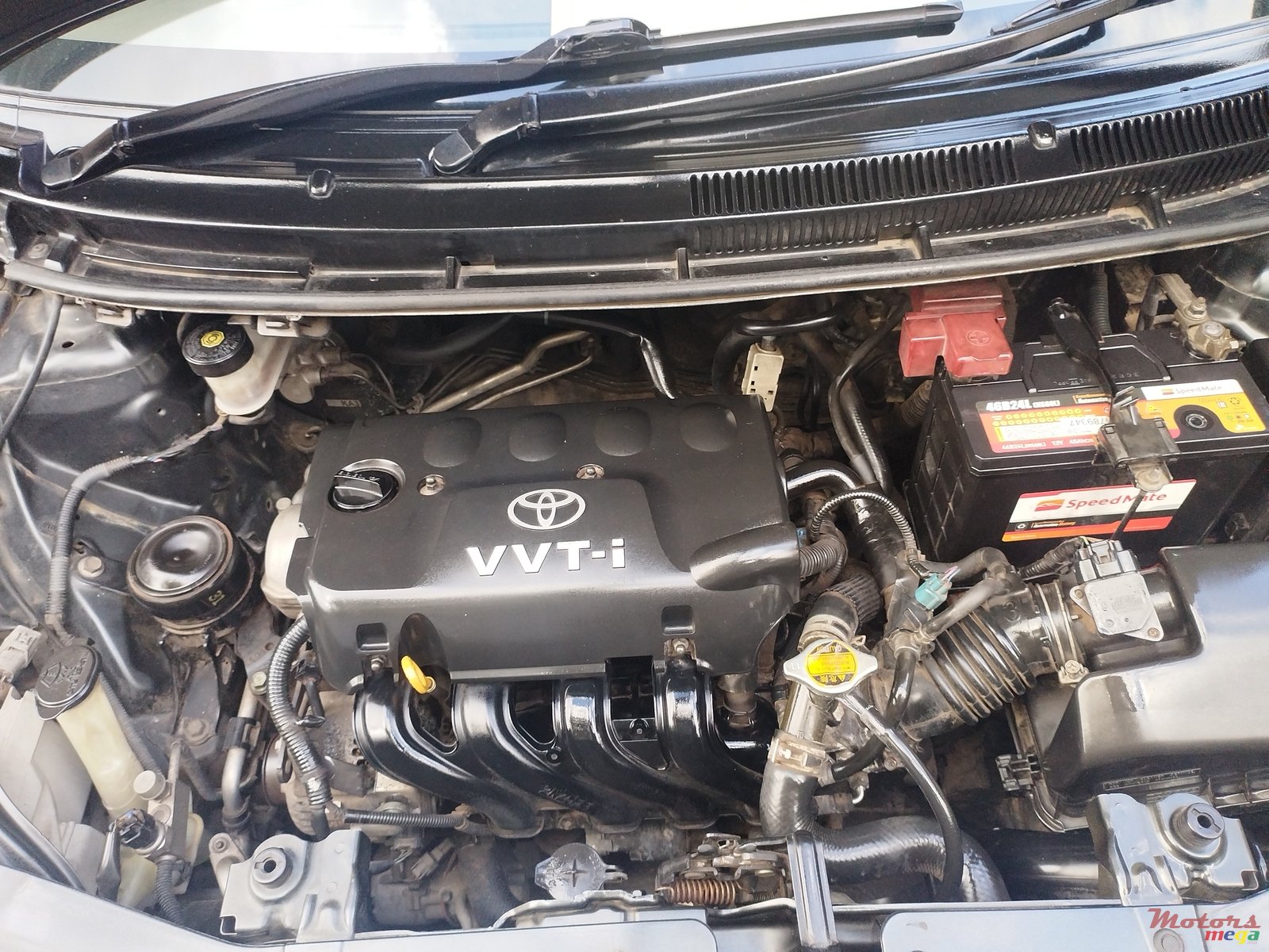 2009' Toyota Yaris Verso photo #5