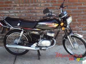 2009' Suzuki Ax100 photo #1