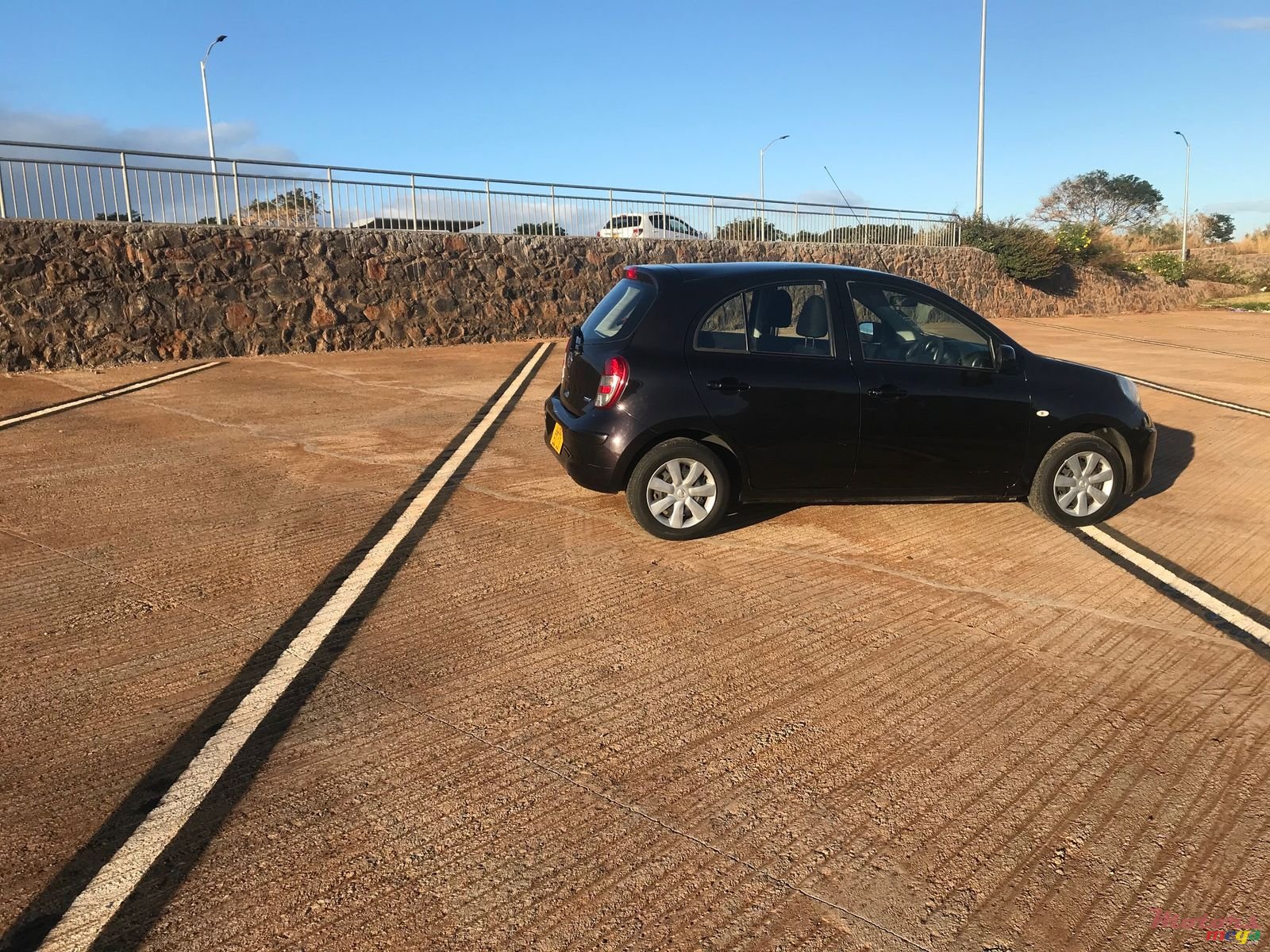 2013' Nissan March photo #3