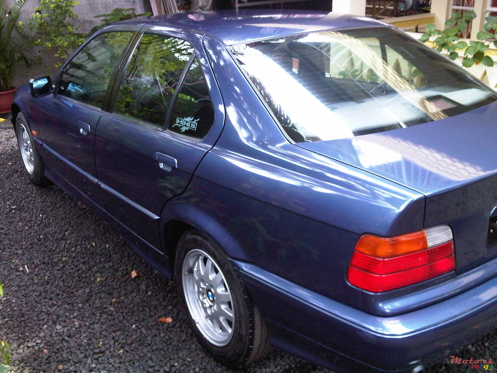 1997' BMW 318 photo #1