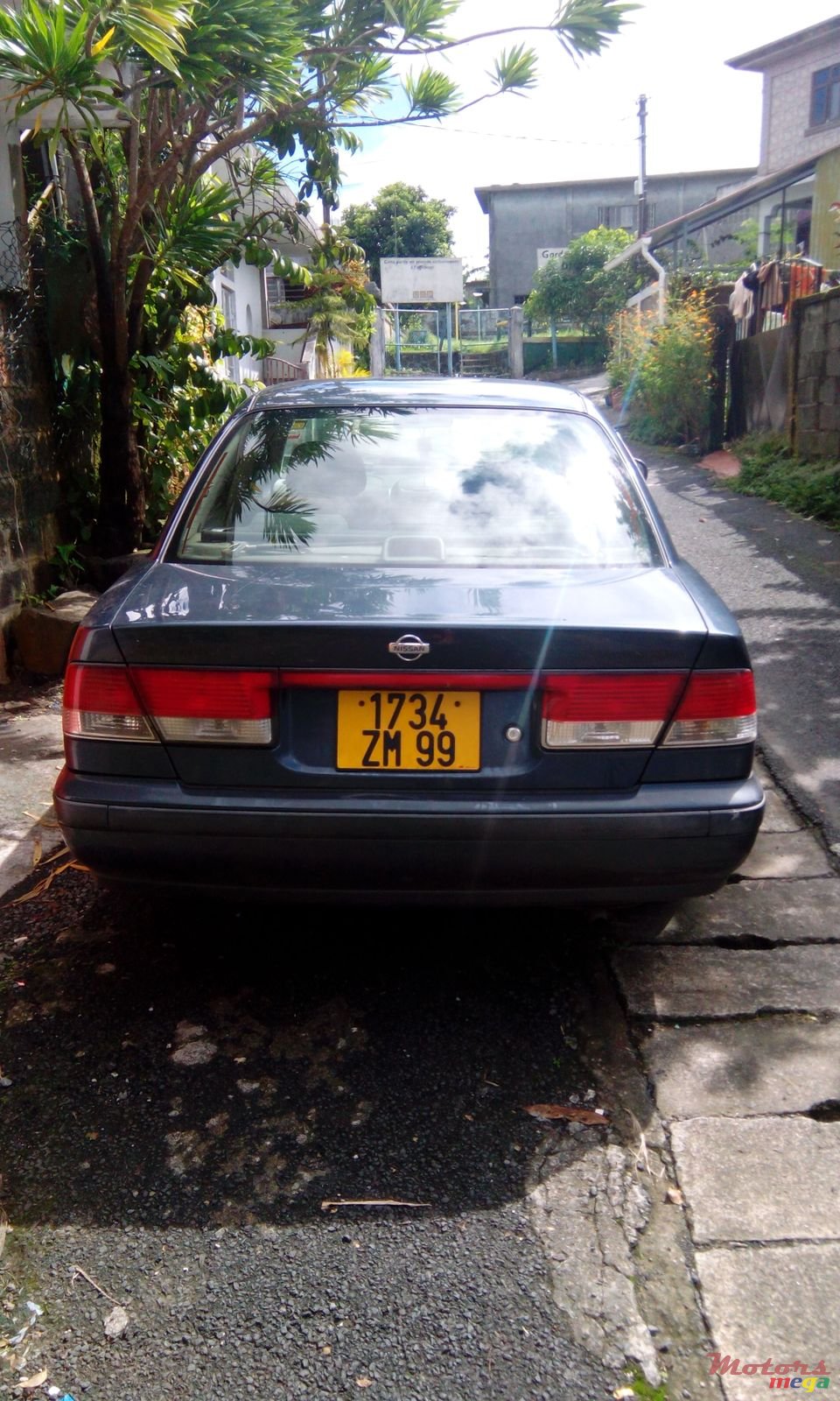 1999' Nissan photo #2