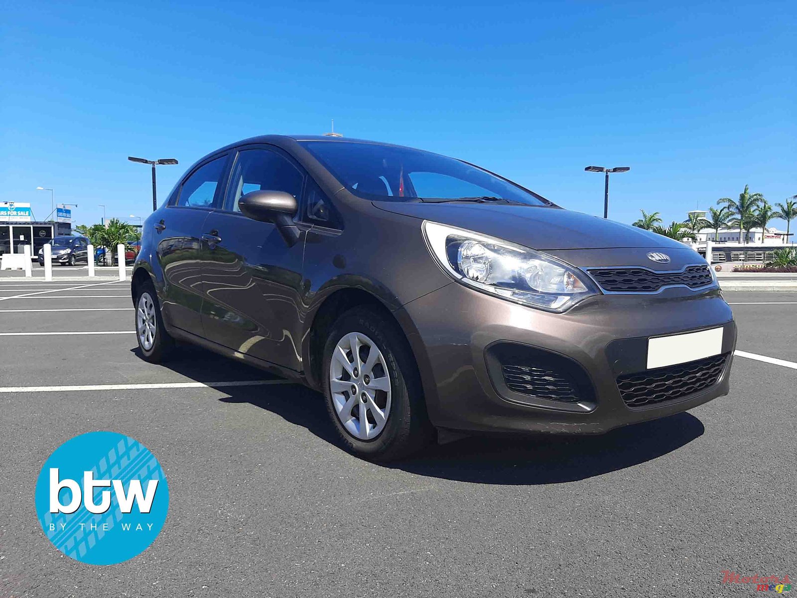 2014' Kia Rio photo #1