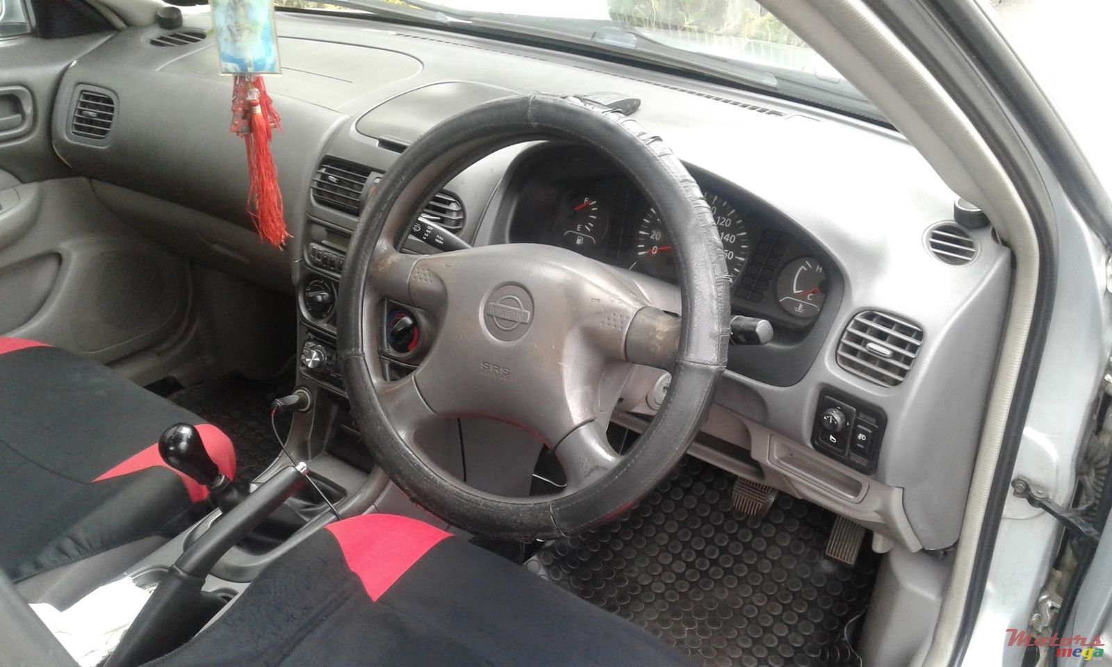 1999' Nissan Sunny photo #4