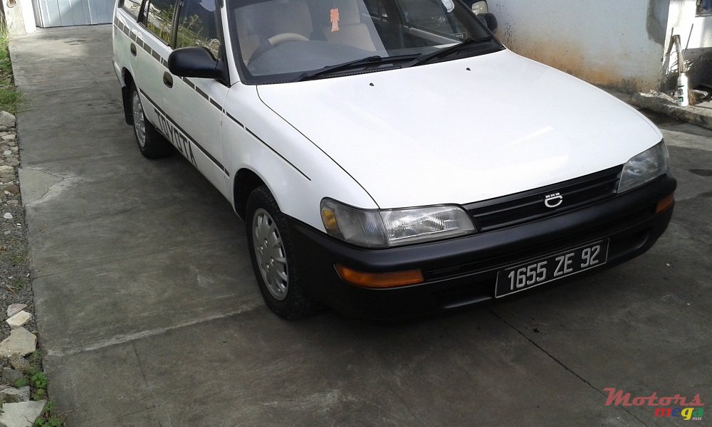 1992' Toyota Corolla photo #1