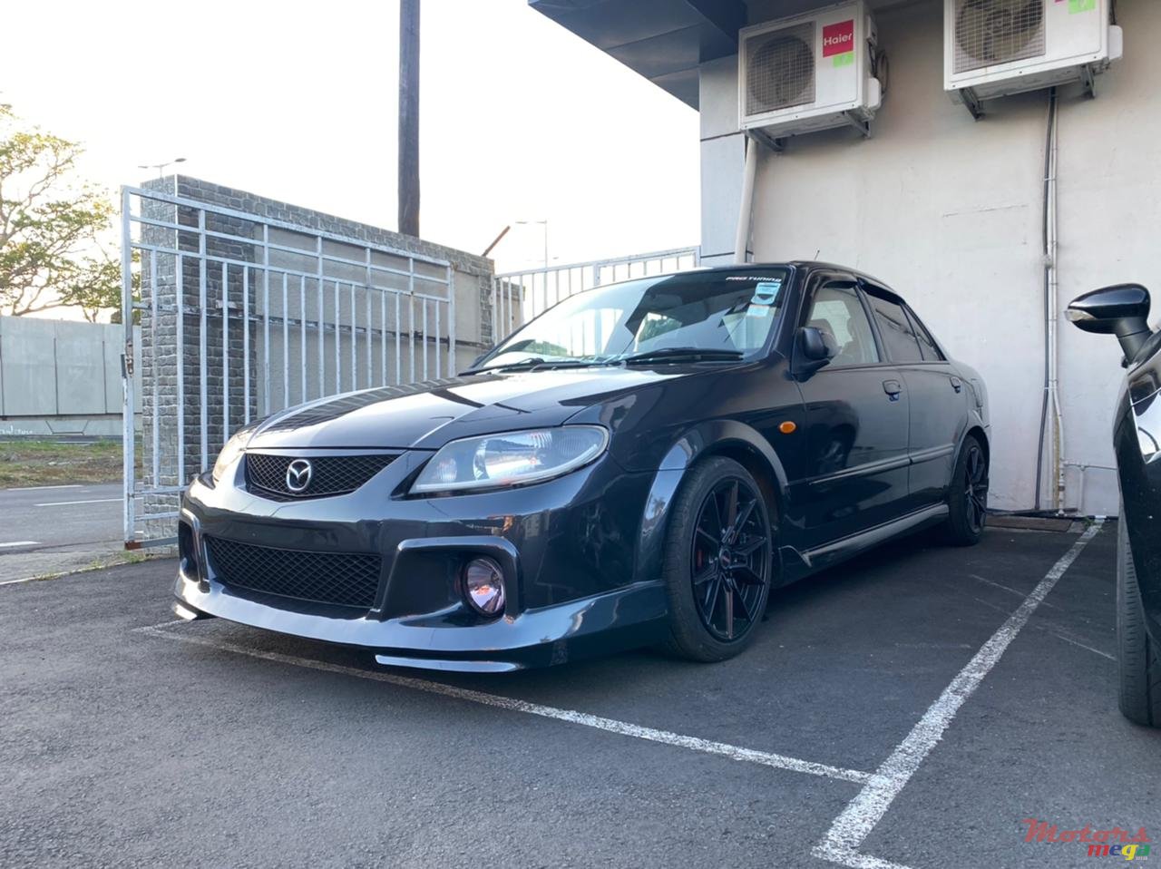 2003' Mazda Protege photo #4