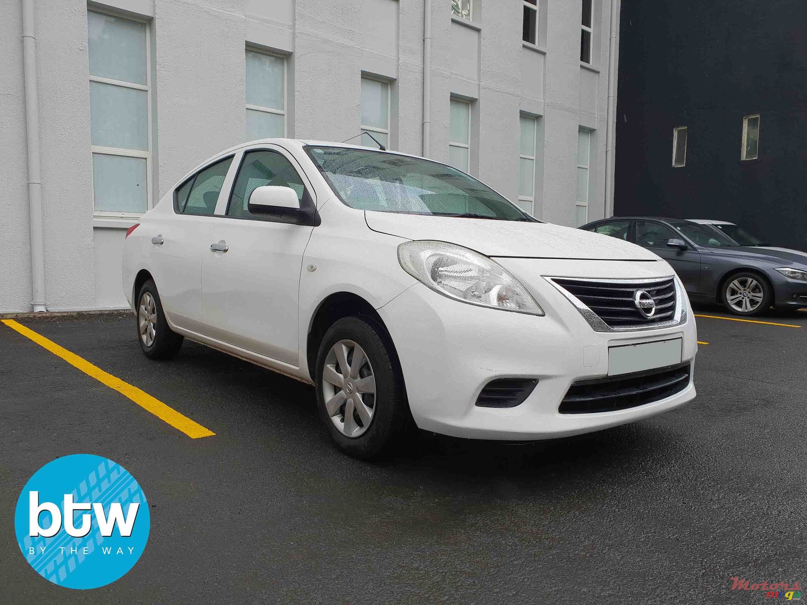 2013' Nissan Almera photo #1