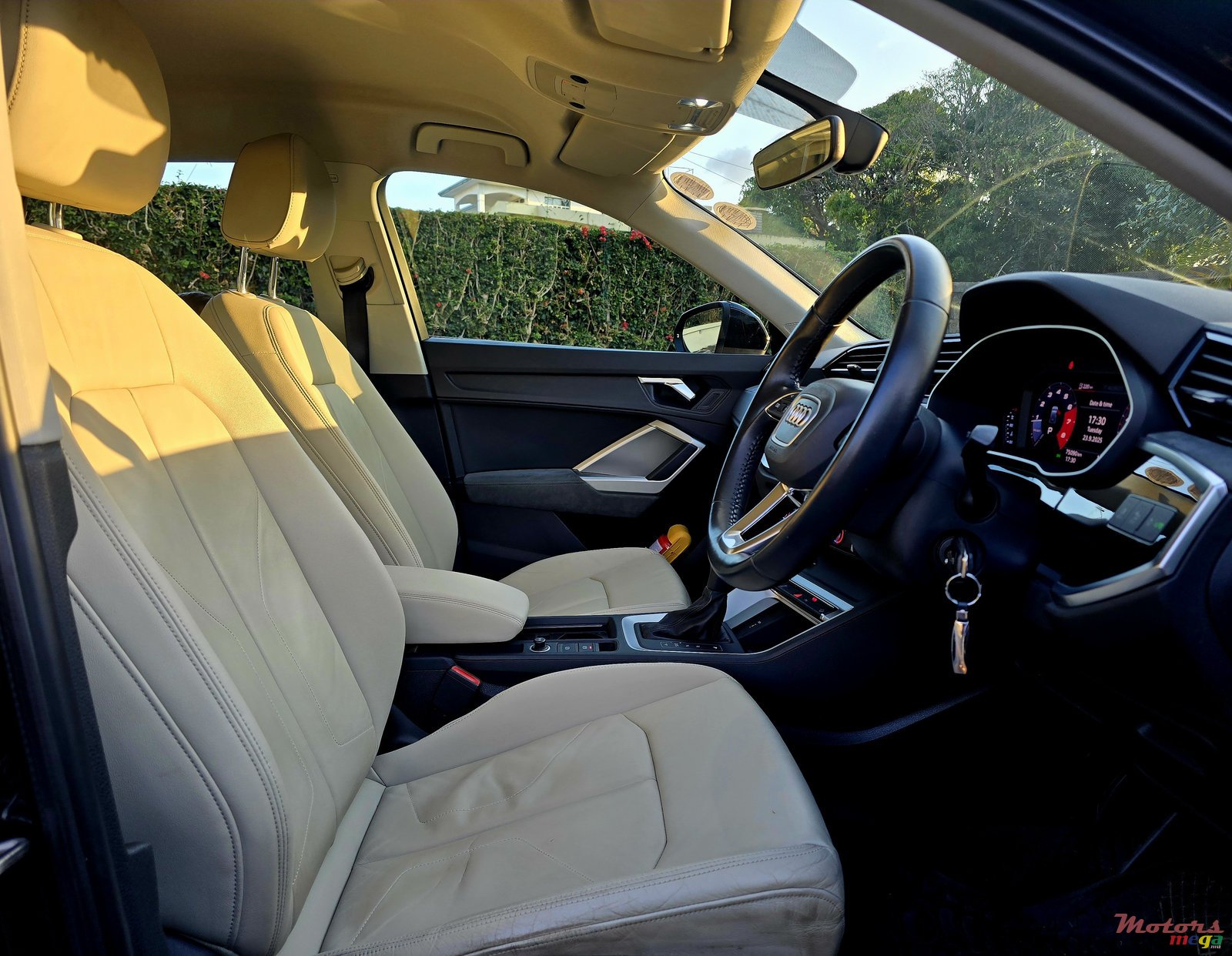 2019' Audi Q3 S-Line photo #6