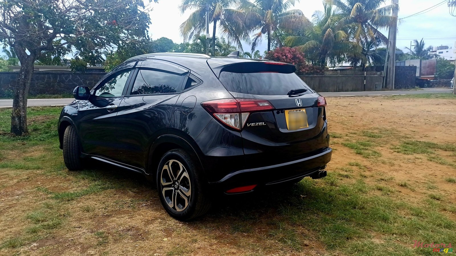 2015' Honda HR-V VEZEL  Z PACKAGE Hybrid photo #1
