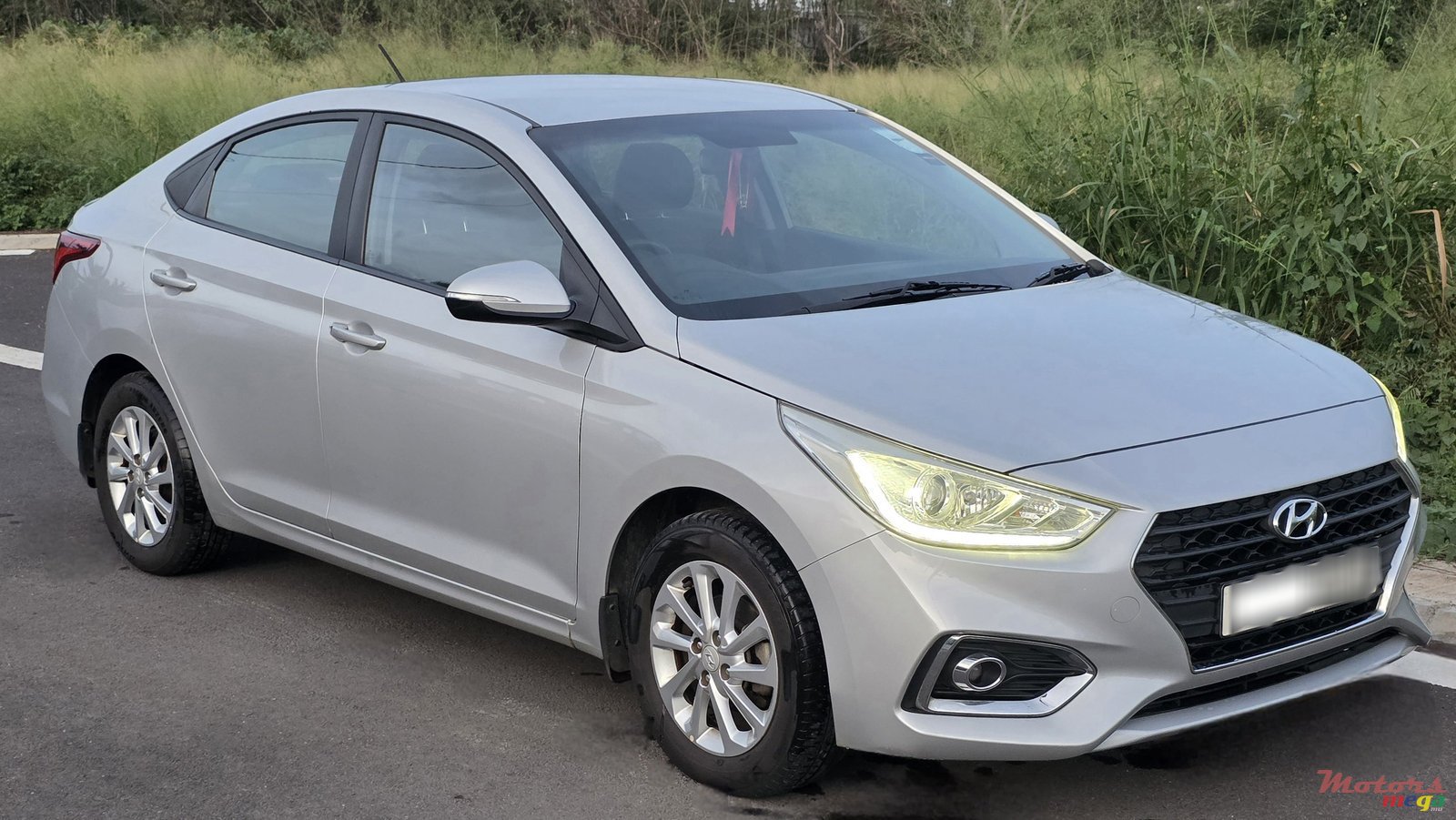 2018' Hyundai Accent GLX Limited photo #2